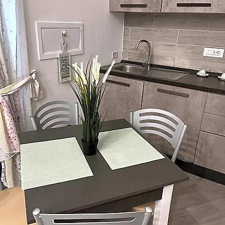 Couette-café Downtown 4*
