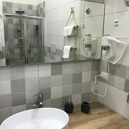 Downtown Bed and Breakfast Νάπολη